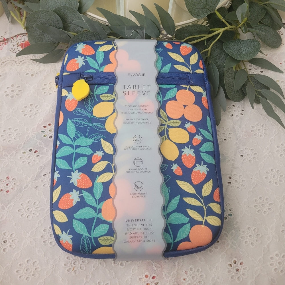 Envogue Vibrant Floral Tablet Sleeve